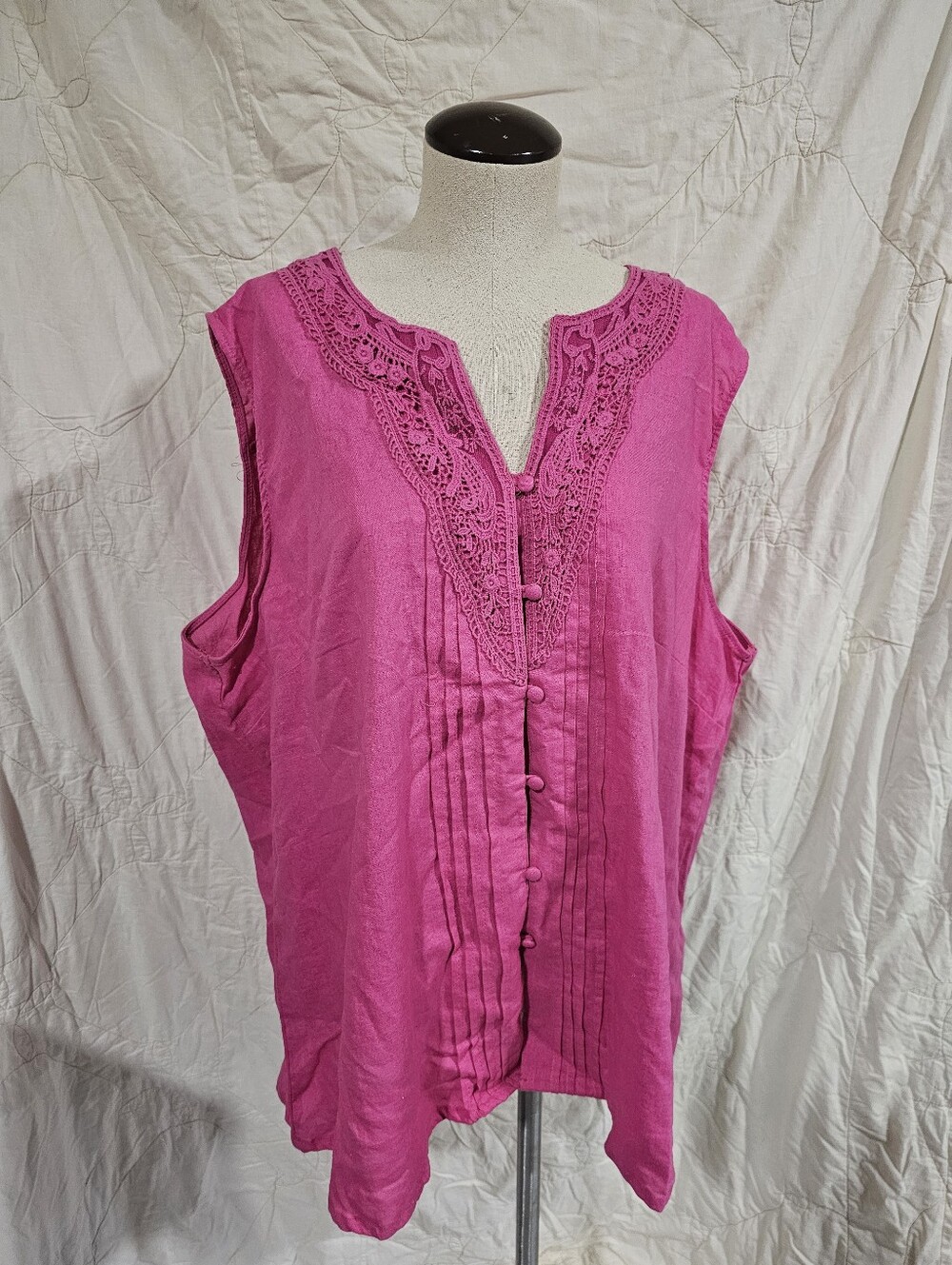 NWT Rose + Thyme Sleeveless Crochet-Trim Fuchsia Button-Up Blouse - 2X